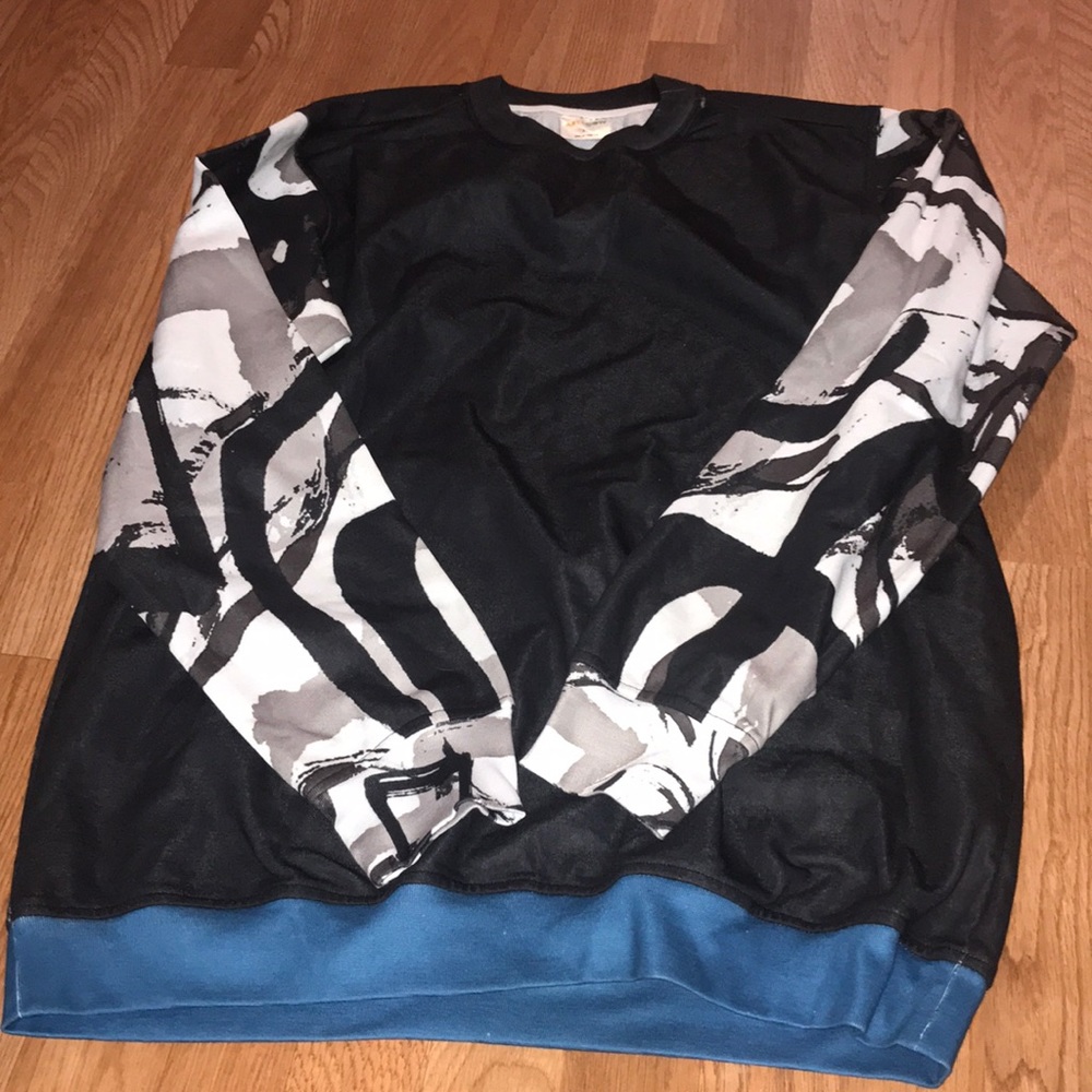 Printed abstract sweatshirt